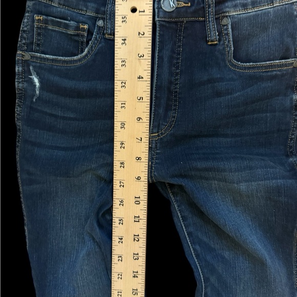 Kut from the Kloth Jeans - Picture 9 of 10